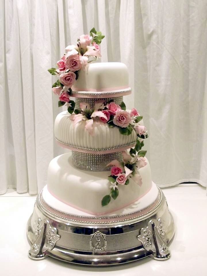 Gone with the Wind wedding cake